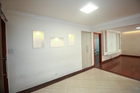 Casa para alugar com 200m², 5 quartos e 2 vagasCozinha