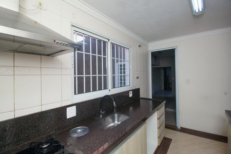 Casa para alugar com 200m², 5 quartos e 2 vagasCozinha