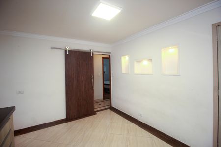 Casa para alugar com 200m², 5 quartos e 2 vagasCozinha