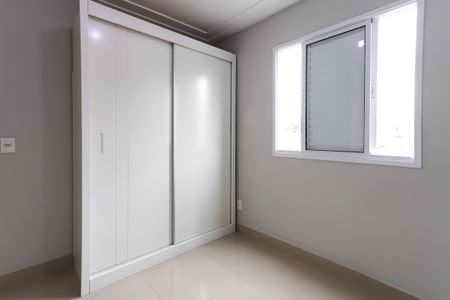 Apartamento para alugar com 77m², 3 quartos e 1 vagaquarto 2