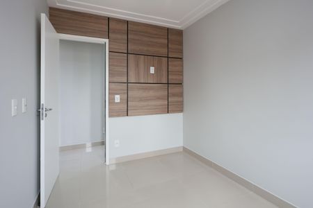 Apartamento para alugar com 77m², 3 quartos e 1 vagaquarto 1