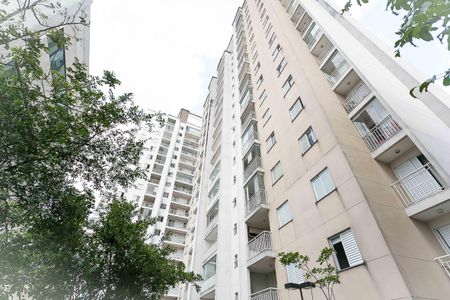 Apartamento para alugar com 77m², 3 quartos e 1 vagaFachada