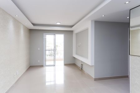 Sala  de apartamento para alugar com 3 quartos, 77m² em Jardim Bom Tempo, Taboão da Serra