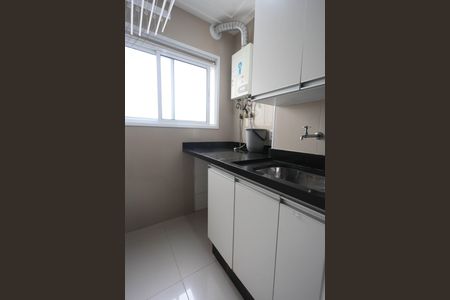 Apartamento para alugar com 77m², 3 quartos e 1 vagaÁrea de Serviço