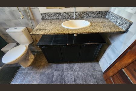 Apartamento para alugar com 65m², 2 quartos e 1 vagaBanheiro Social 