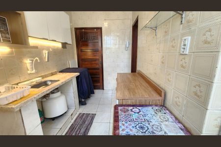 Apartamento para alugar com 65m², 2 quartos e 1 vagaCozinha 