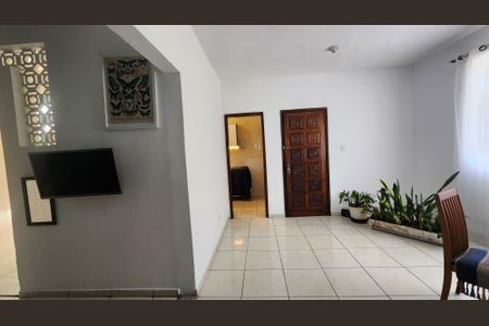 Apartamento para alugar com 65m², 2 quartos e 1 vagaSala 