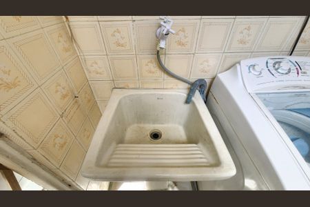 Apartamento para alugar com 65m², 2 quartos e 1 vagaÁrea de Serviço