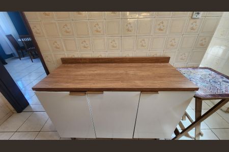 Apartamento para alugar com 65m², 2 quartos e 1 vagaCozinha 