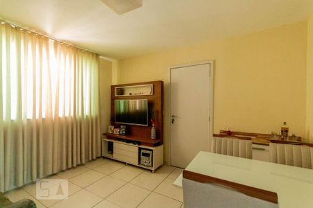 Sala de apartamento para alugar com 2 quartos, 48m² em Piratininga, Belo Horizonte