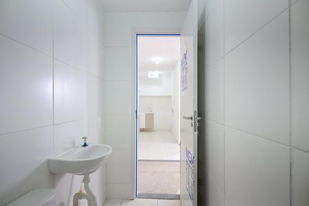 Apartamento para alugar com 32m², 2 quartos e sem vagaBanheiro