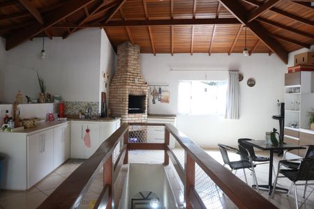 Casa para alugar com 180m², 2 quartos e 1 vagaCobertura