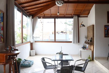 Casa para alugar com 180m², 2 quartos e 1 vagaCobertura