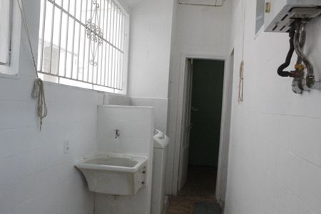 Casa de condomínio à venda com 110m², 3 quartos e sem vagaÁrea de Serviço