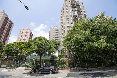 Apartamento à venda com 60m², 2 quartos e 1 vaga Apartamento à venda com 60m², 2 quartos e 1 vagafachada