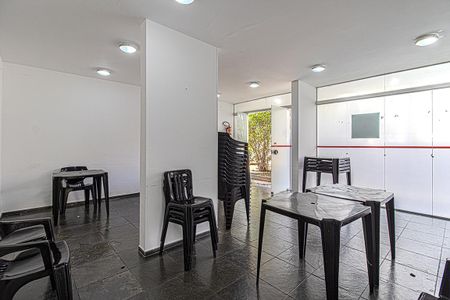 Apartamento à venda com 60m², 2 quartos e 1 vaga Apartamento à venda com 60m², 2 quartos e 1 vagasalão de festas_4