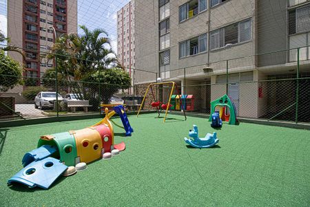 Apartamento à venda com 60m², 2 quartos e 1 vaga Apartamento à venda com 60m², 2 quartos e 1 vagaplay ground_2