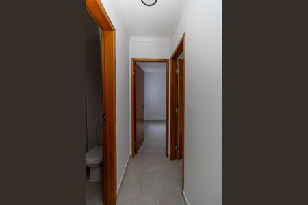 Corredor - Quartos de apartamento para alugar com 2 quartos, 40m² em Vila Gustavo, São Paulo