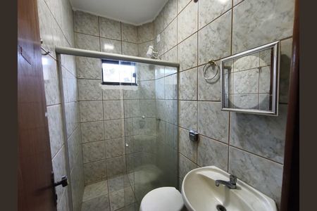 Casa para alugar com 230m², 4 quartos e 3 vagasBanheiro