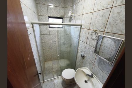 Casa para alugar com 230m², 4 quartos e 3 vagasBanheiro