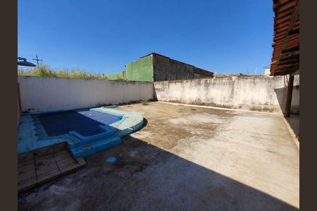 Casa para alugar com 230m², 4 quartos e 3 vagasPiscina