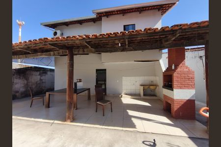 Casa para alugar com 230m², 4 quartos e 3 vagasChurrasqueira