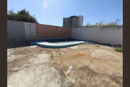 Casa para alugar com 230m², 4 quartos e 3 vagasPiscina