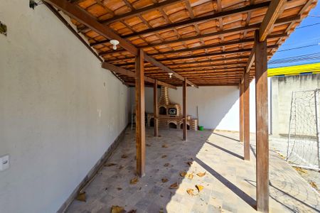 Apartamento para alugar com 60m², 2 quartos e 1 vaga Apartamento para alugar com 60m², 2 quartos e 1 vagaÁrea comum - Churrasqueira
