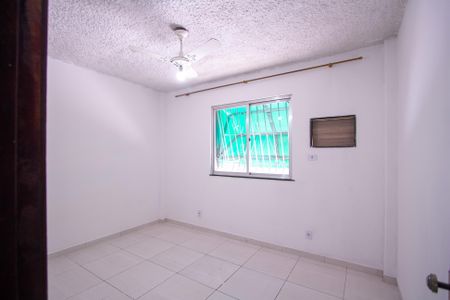 Quarto 1 de apartamento para alugar com 2 quartos, 60m² em Colubandê, São Gonçalo