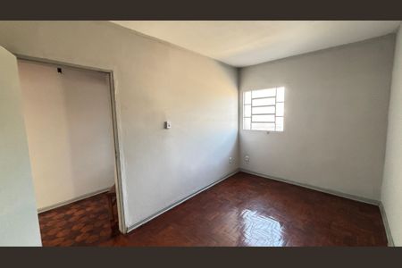 Casa para alugar com 189m², 4 quartos e 6 vagasQuarto 2