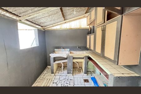 Casa para alugar com 189m², 4 quartos e 6 vagasÁrea de Serviço