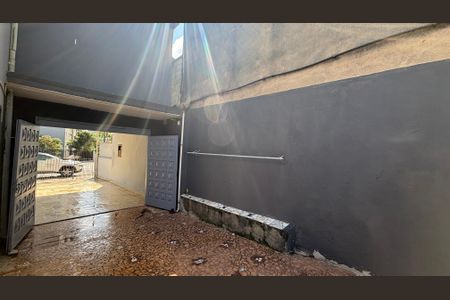 Casa para alugar com 189m², 4 quartos e 6 vagasQuintal
