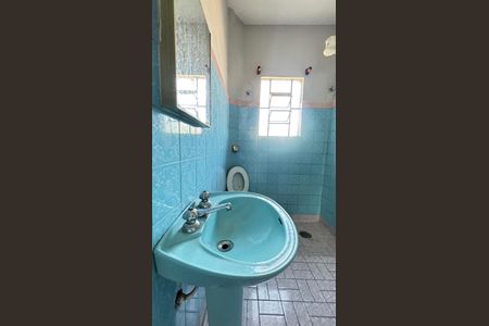 Casa para alugar com 189m², 4 quartos e 6 vagasBanheiro