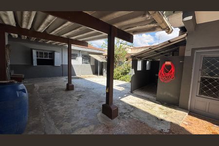 Casa para alugar com 189m², 4 quartos e 6 vagasQuintal