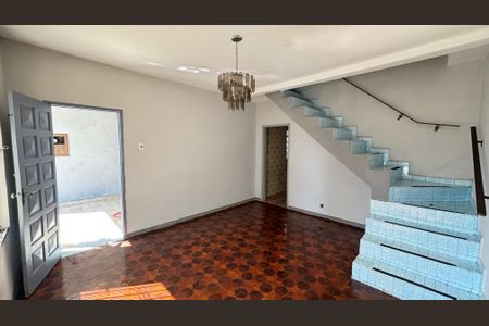 Casa para alugar com 189m², 4 quartos e 6 vagasSala