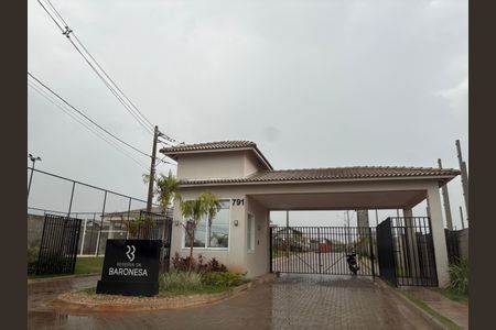 Casa de condomínio para alugar com 156m², 3 quartos e 2 vagasFachada