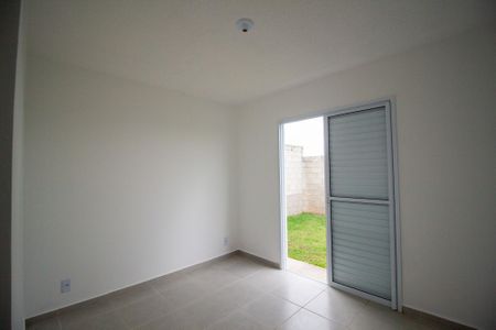 Casa de condomínio para alugar com 156m², 3 quartos e 2 vagasSuíte