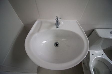 Casa de condomínio para alugar com 156m², 3 quartos e 2 vagasBanheiro