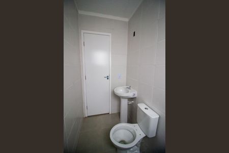 Casa de condomínio para alugar com 156m², 3 quartos e 2 vagasBanheiro da Suíte