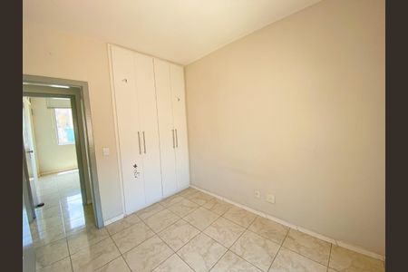 Apartamento à venda com 73m², 3 quartos e 2 vagas Apartamento à venda com 73m², 3 quartos e 2 vagasQuarto
