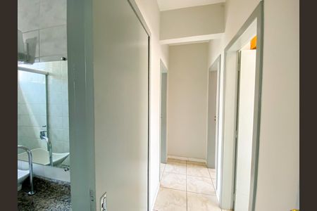 Apartamento à venda com 73m², 3 quartos e 2 vagas Apartamento à venda com 73m², 3 quartos e 2 vagasBanheiro