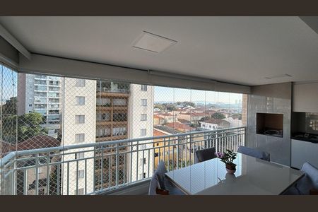 Apartamento à venda com 109m², 3 quartos e 2 vagasVaranda