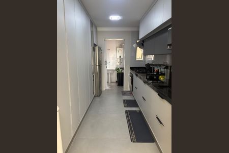 Apartamento à venda com 109m², 3 quartos e 2 vagasCozinha