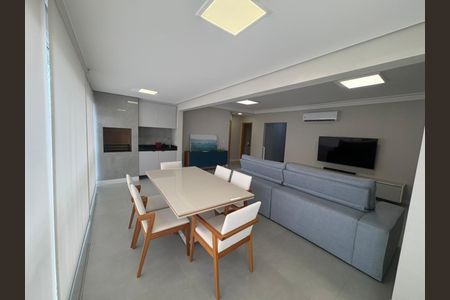 Apartamento à venda com 109m², 3 quartos e 2 vagasVaranda