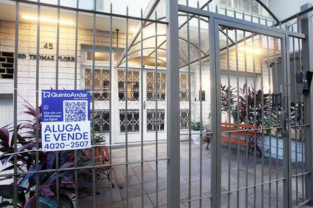 Apartamento à venda com 150m², 2 quartos e 1 vagaPlaquinha