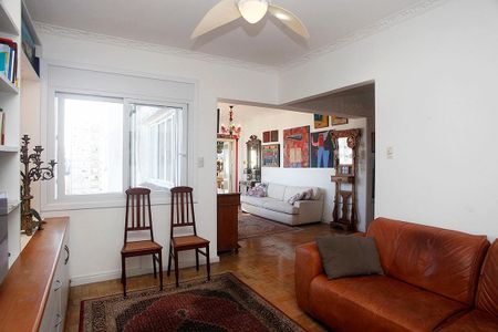 Sala 2 de apartamento à venda com 2 quartos, 150m² em Independência, Porto Alegre