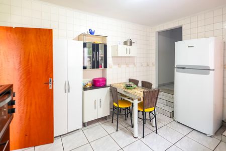 Casa para alugar com 80m², 2 quartos e 1 vagaCozinha
