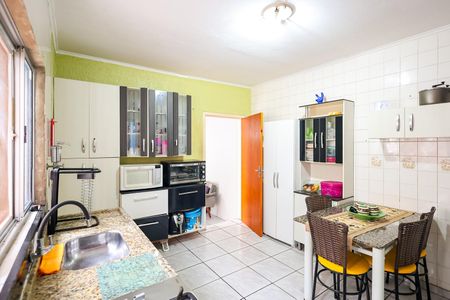 Casa para alugar com 80m², 2 quartos e 1 vagaCozinha