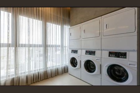 Apartamento à venda com 30m², 1 quarto e sem vaga Apartamento à venda com 30m², 1 quarto e sem vagaÁrea externa