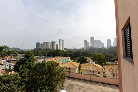 Varanda de apartamento para alugar com 2 quartos, 55m² em Jardim Tupanci, Barueri